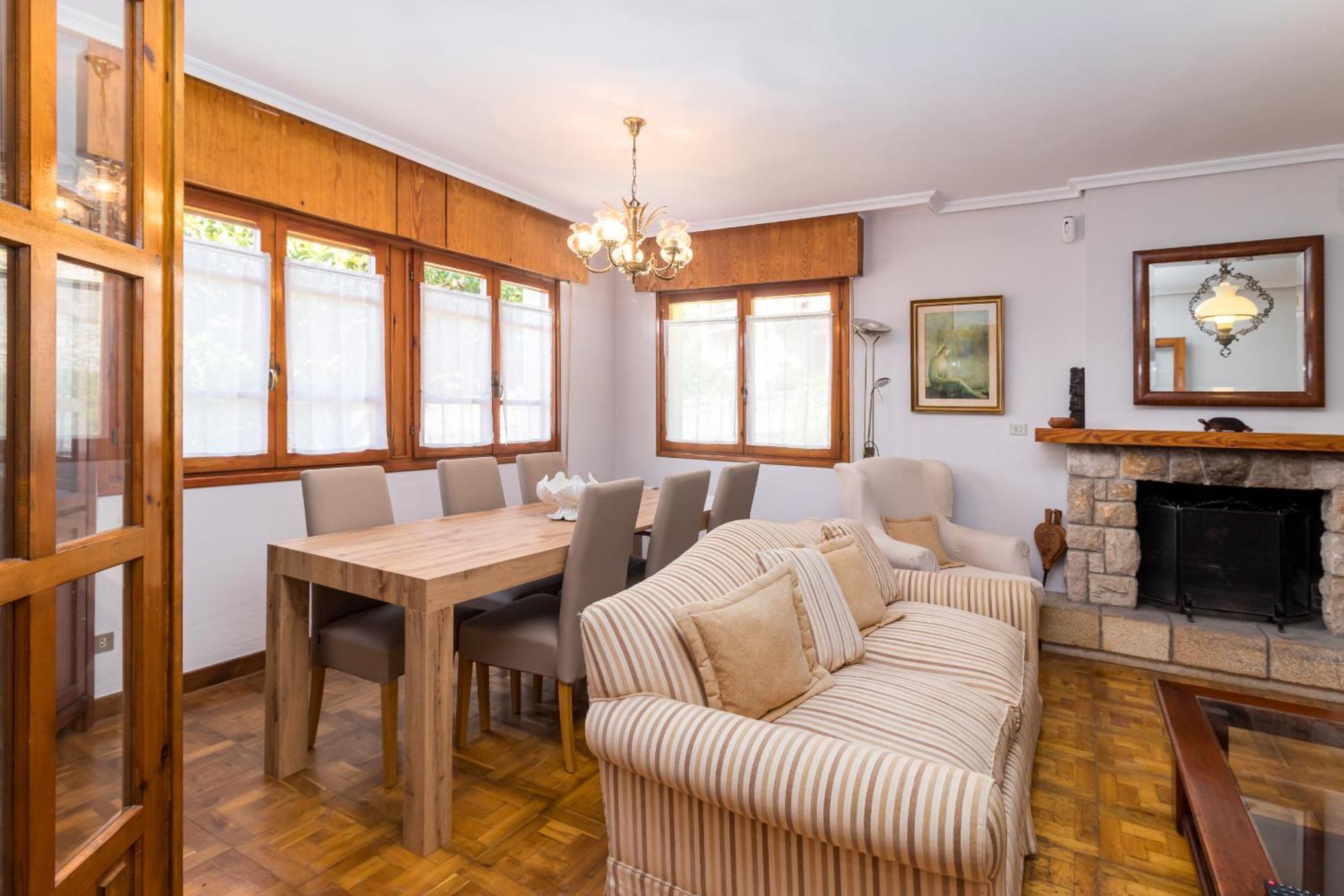 Casa Con Jardin Privado Orena Bagian luar foto