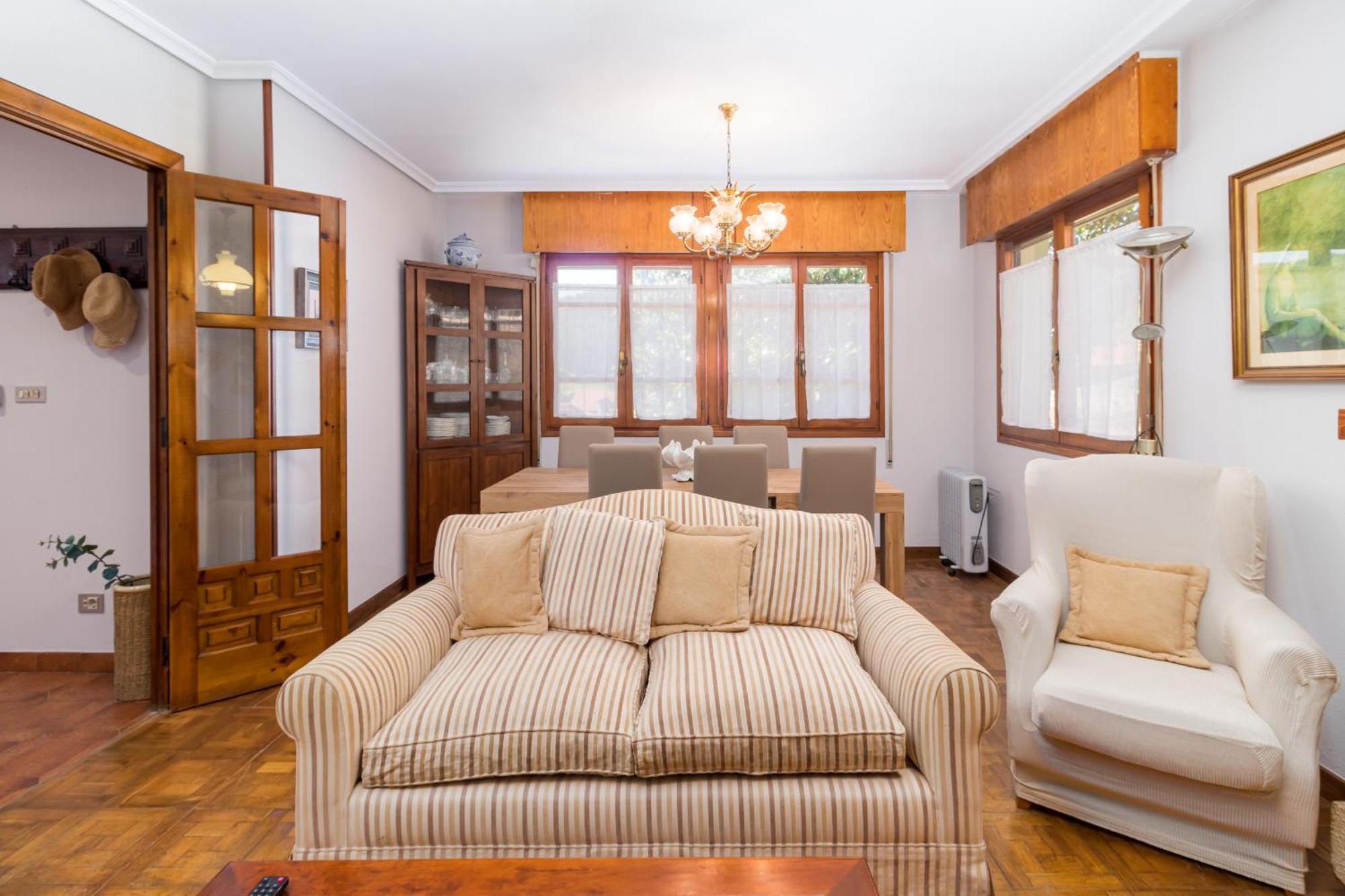 Casa Con Jardin Privado Orena Bagian luar foto