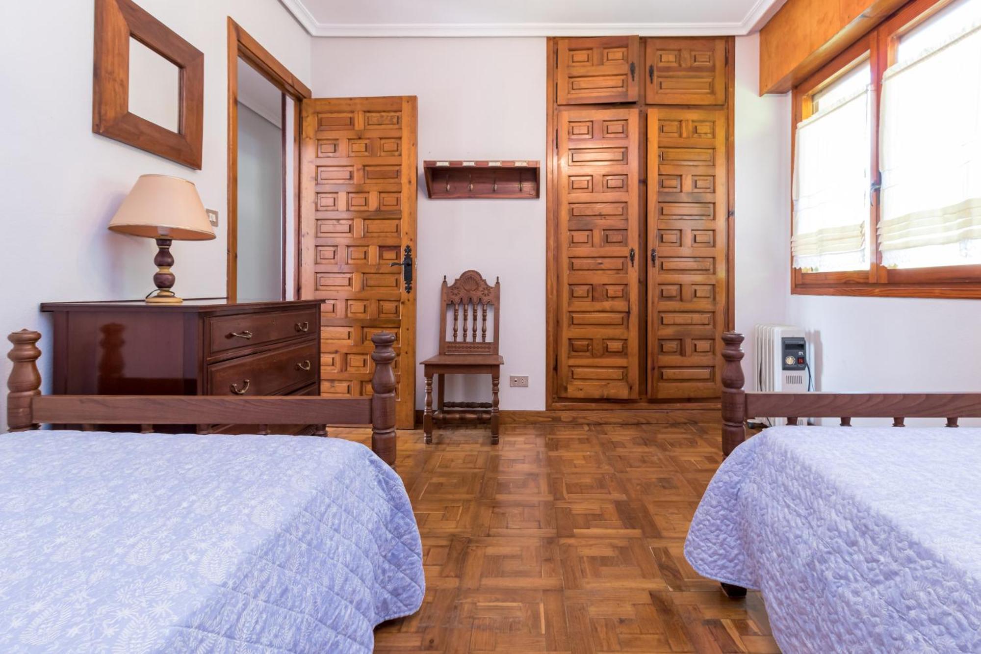 Casa Con Jardin Privado Orena Bagian luar foto