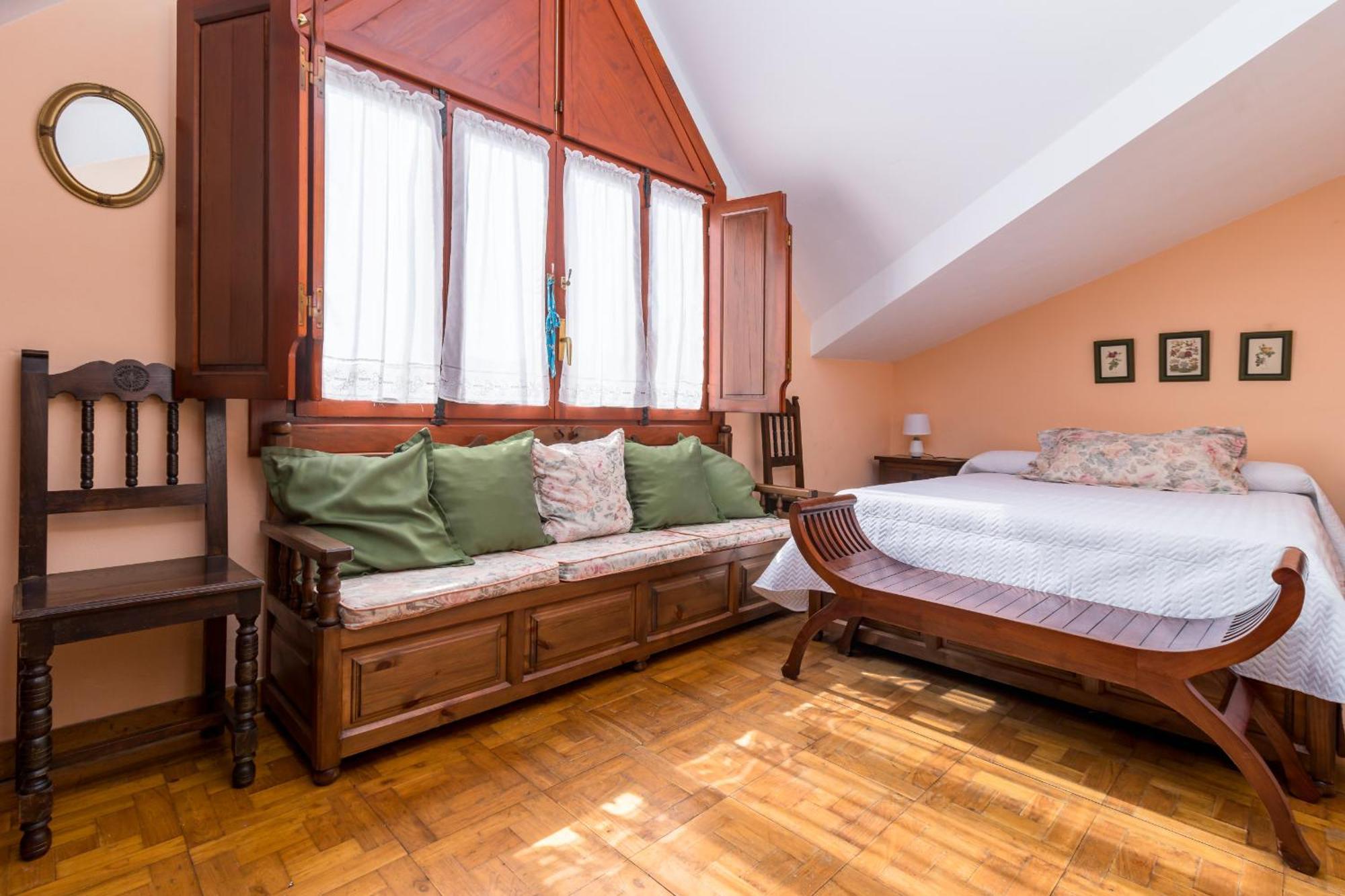 Casa Con Jardin Privado Orena Bagian luar foto